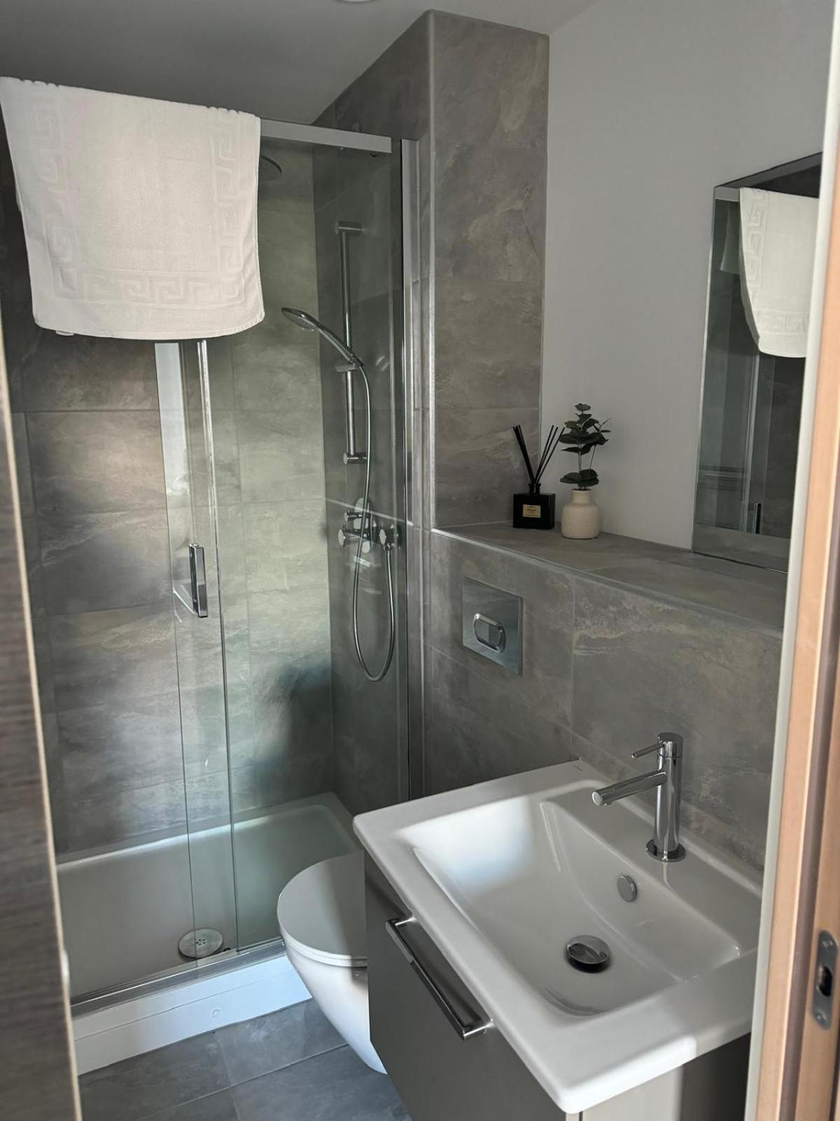 York Minster Icona 250 Free Parking & Gym Apartamento Exterior foto